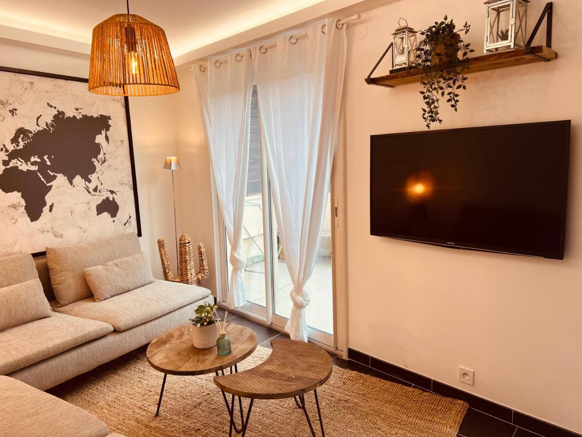 Maison De Village Ecusson - Logement Entier - 160M2 - 4Chambres - Centre Ville - Terrasse - Climatise Ним Екстериор снимка