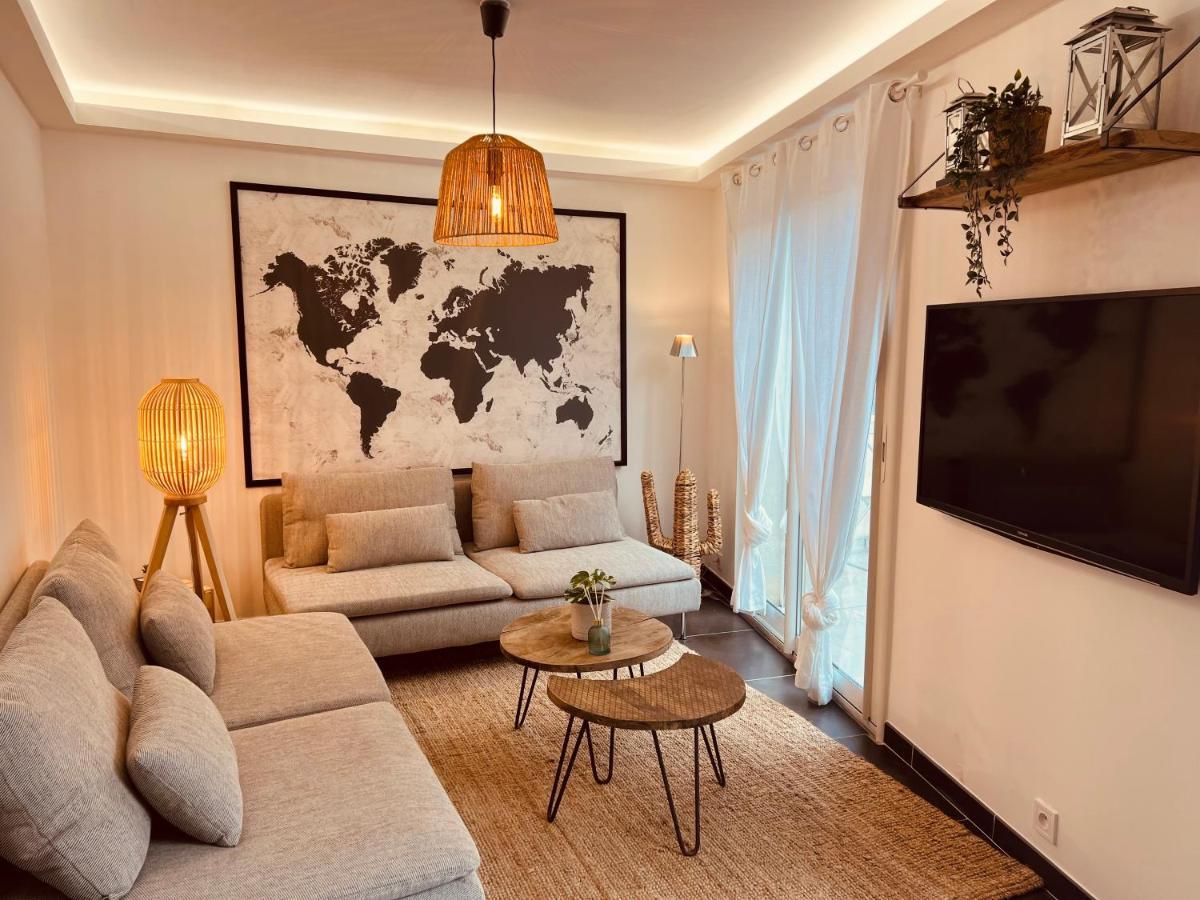 Maison De Village Ecusson - Logement Entier - 160M2 - 4Chambres - Centre Ville - Terrasse - Climatise Ним Екстериор снимка